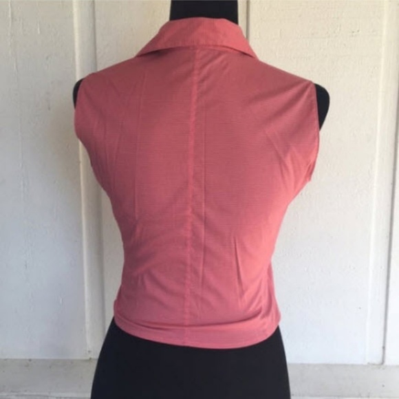 DONATED Anne Klein red stretch side zip crop top - Picture 4 of 7